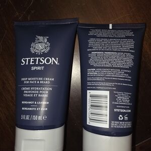 Stetson Deep Moisture Cream Tube - Navy Blue & White